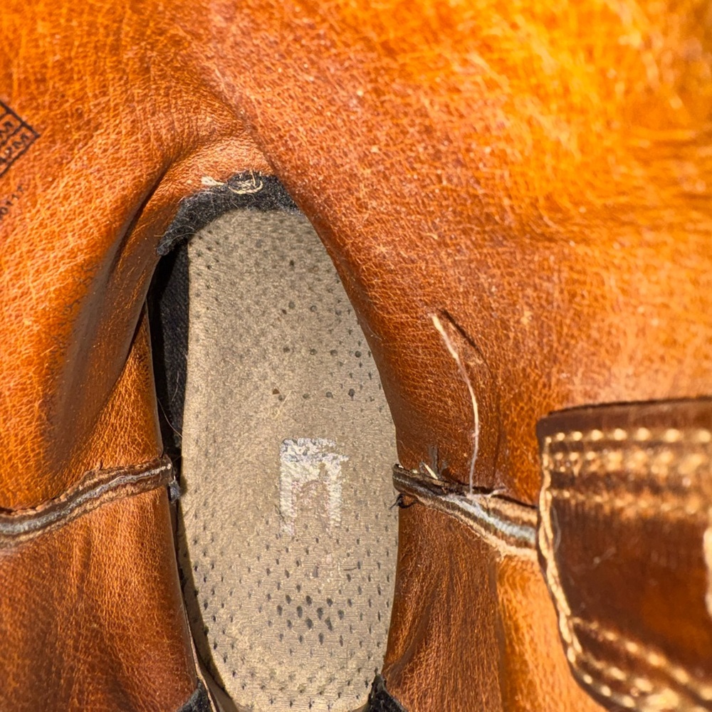 Ariat Men's Tan Leather Cowboy Boots - Picture 7 of 7
